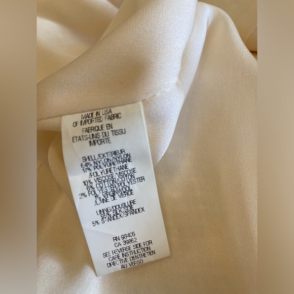 Theory sleeveless tweed dress in ivory - Picture 5 of 5